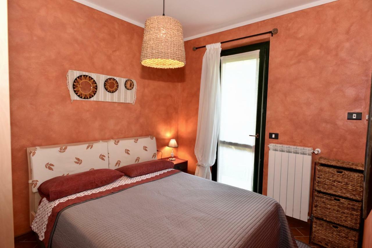 Holiday Apartment Albachiara Tavernola Bergamasca Exterior photo